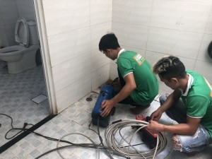 Bảng báo giá dịch vụ thông tắc cống bằng máy đánh lò xo lớn